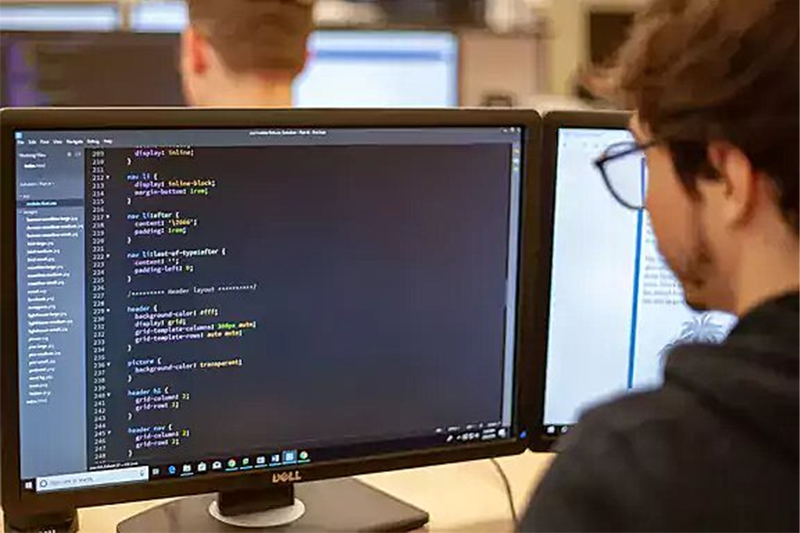 Reasons to choose SynergisticIT for MERN Stack Training
