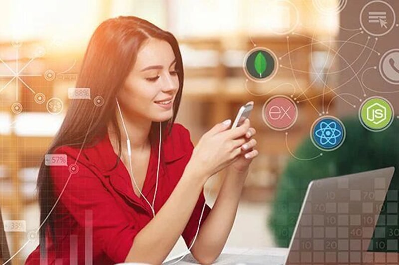 Who can take MERN Stack Training in California?