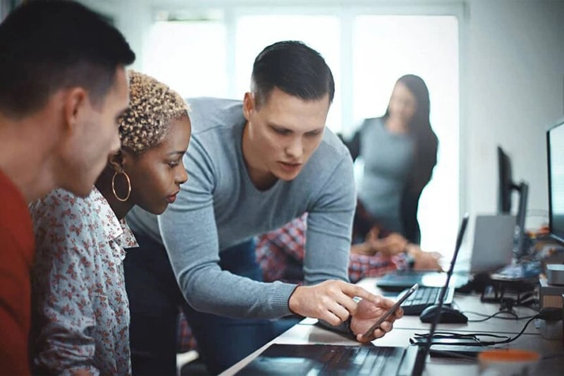 Who can enroll in our mern stack training
