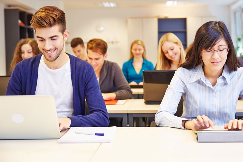 Who is eligible for our Java Training in Newark