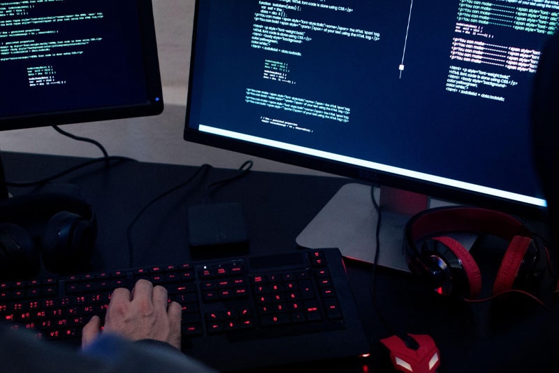 Why Python Stands Out In Today’s Professional World? Why Python Stands Out In Today’s Professional World?