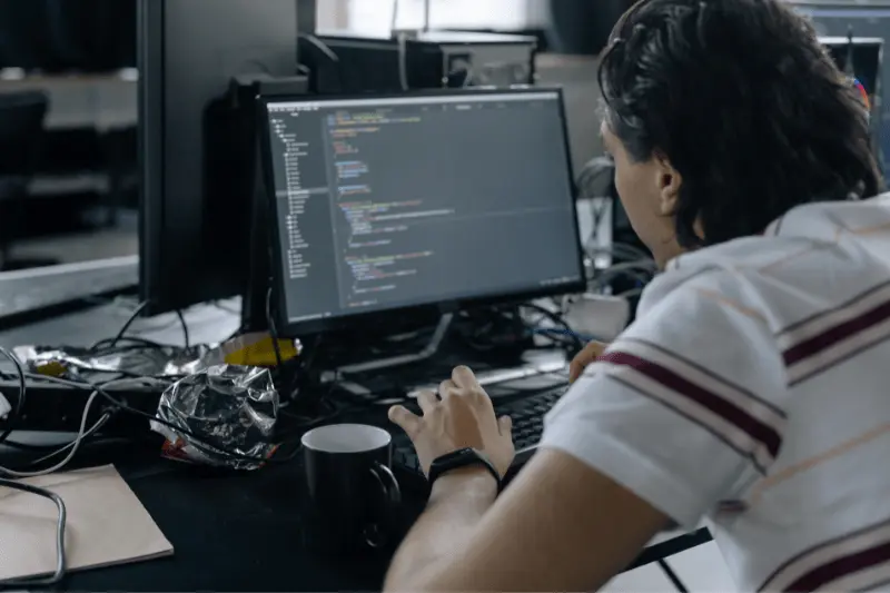 Why Take MERN Stack Training at SynergisticIT