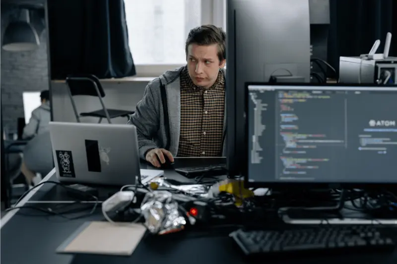 Why Choose SynergisticIT for MERN Stack Training